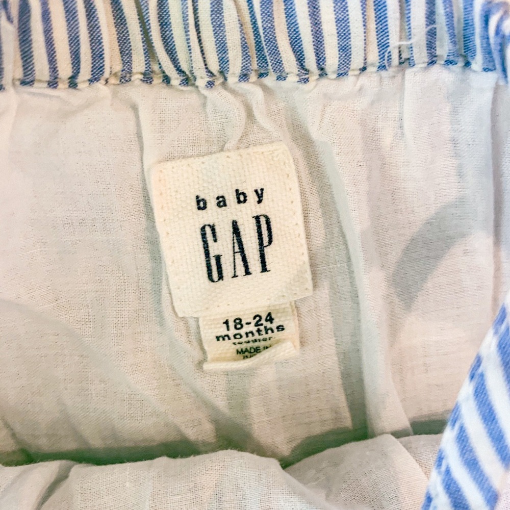 Baby gap dress